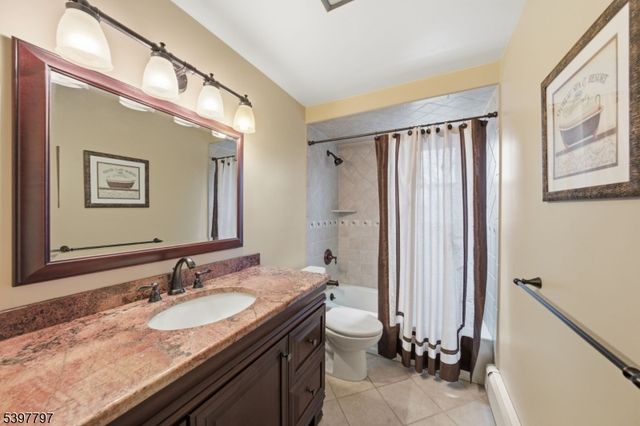 5 Glen Gate Rd, Boonton Twp., NJ 07005