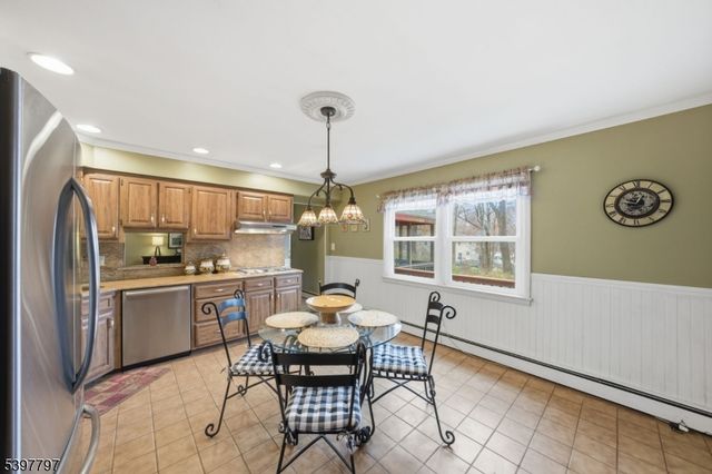 5 Glen Gate Rd, Boonton Twp., NJ 07005