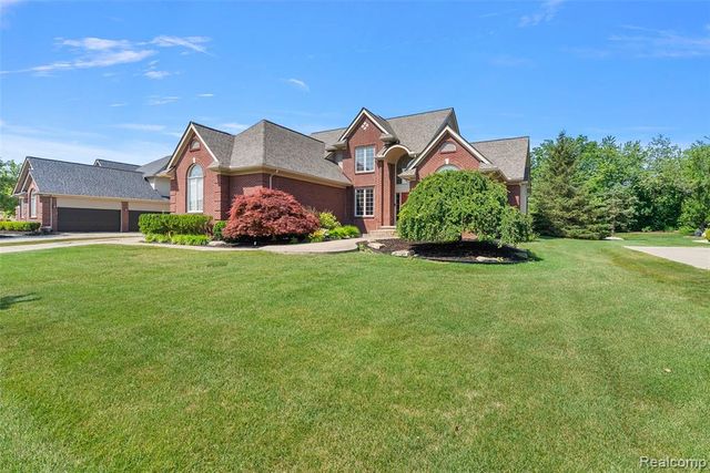 13697 Burning Tree Lane, Plymouth, MI 48170