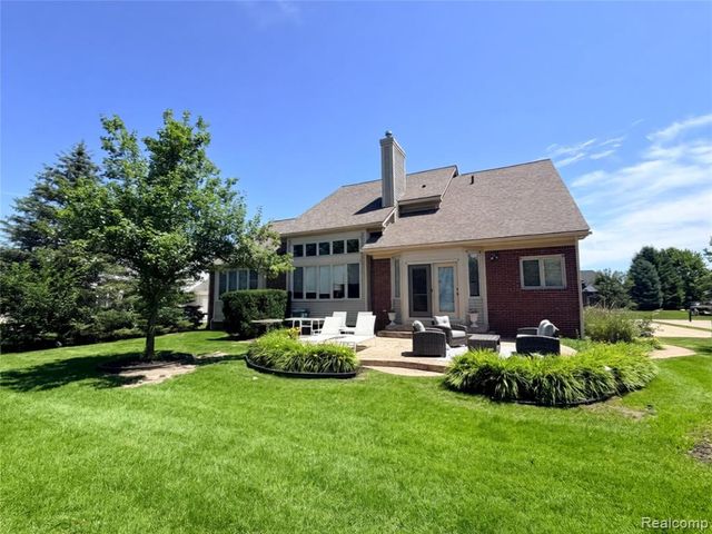 13697 Burning Tree Lane, Plymouth, MI 48170