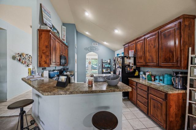 424 Brookhollow Lane, Saginaw, TX 76131