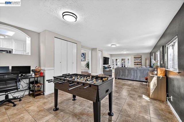 982 Ventura Ave, Livermore, CA 94551