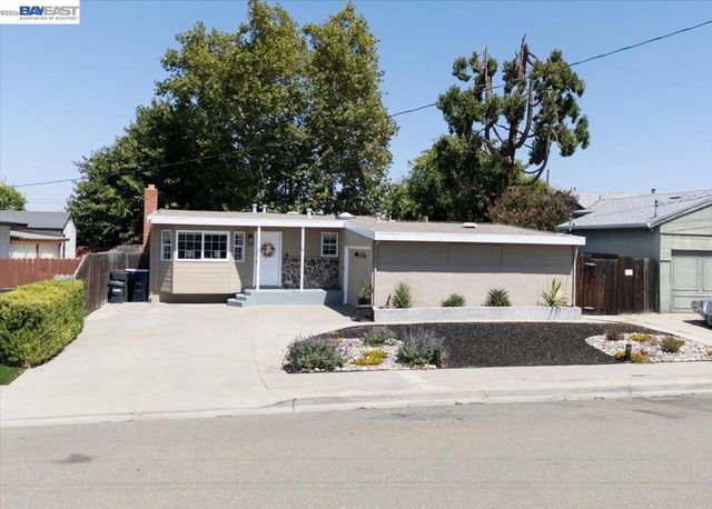982 Ventura Ave, Livermore, CA 94551