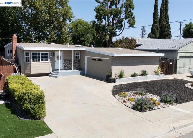 982 Ventura Ave, Livermore, CA 94551