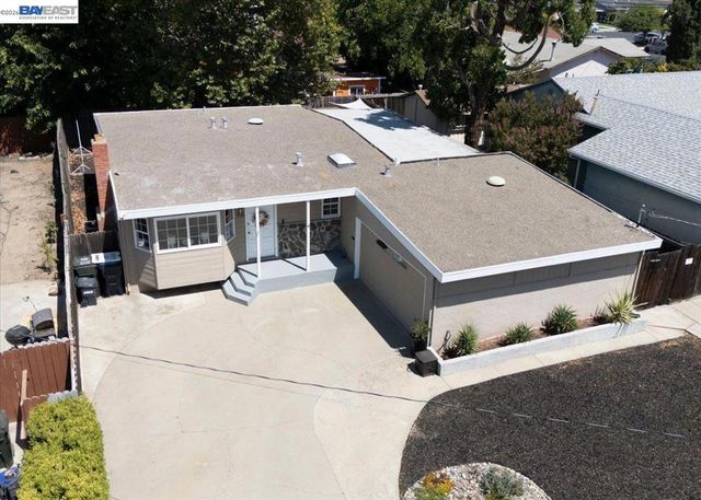 982 Ventura Ave, Livermore, CA 94551