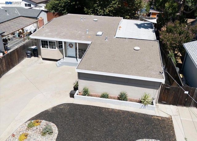982 Ventura Ave, Livermore, CA 94551