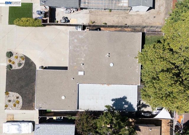 982 Ventura Ave, Livermore, CA 94551