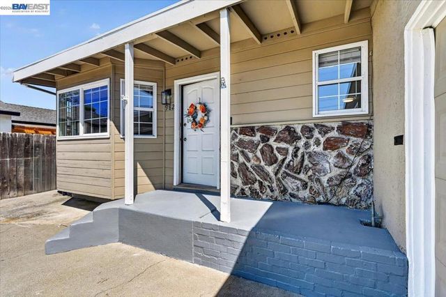 982 Ventura Ave, Livermore, CA 94551