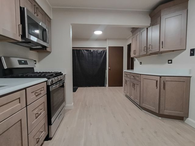 1301 Balmoral Avenue, Calumet City, IL 60409