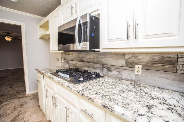 3313 74th Street, 3311 74th 3311 74th, Lubbock, TX 79423