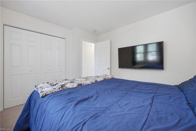 5628 Myers DR, Virginia Beach, VA 23464