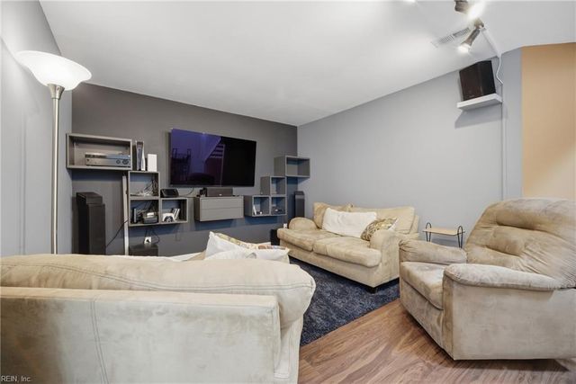 5628 Myers DR, Virginia Beach, VA 23464