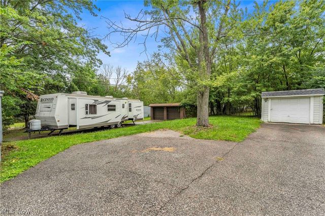 19509 Libby Road, Maple Heights, OH 44137