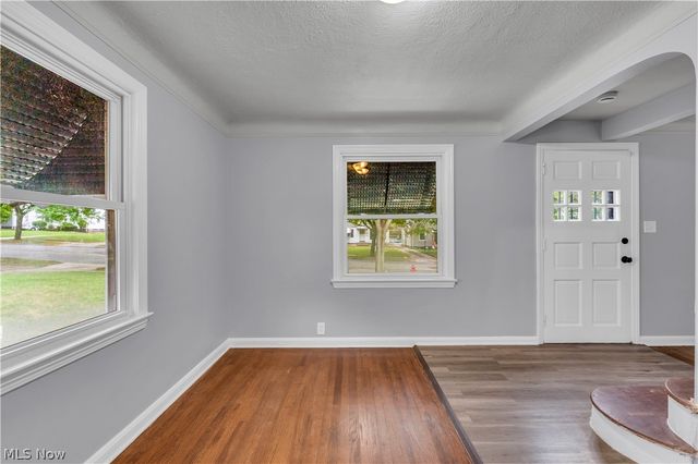 19509 Libby Road, Maple Heights, OH 44137