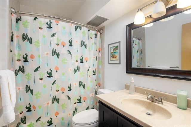 98-703 Iho Place 1-402, Aiea, HI 96701