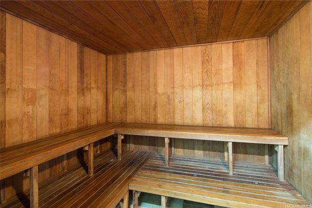 98-703 Iho Place 1-402, Aiea, HI 96701