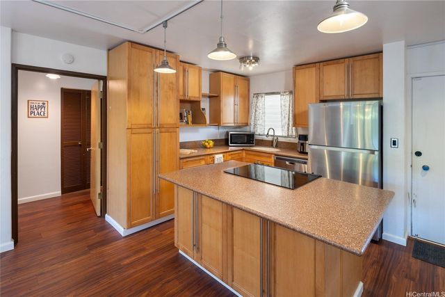 98-703 Iho Place 1-402, Aiea, HI 96701