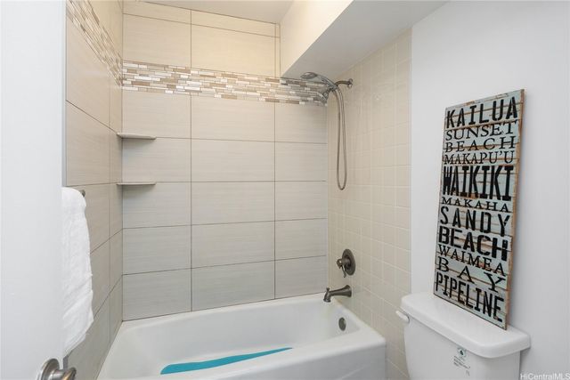 98-703 Iho Place 1-402, Aiea, HI 96701