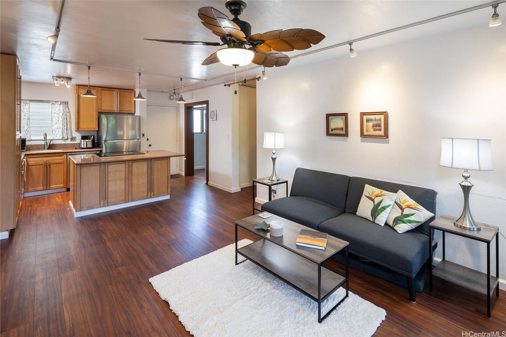 98-703 Iho Place 1-402, Aiea, HI 96701