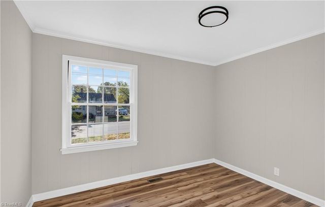 1307 Fairview Street, Greensboro, NC 27405
