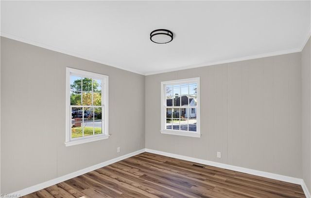 1307 Fairview Street, Greensboro, NC 27405