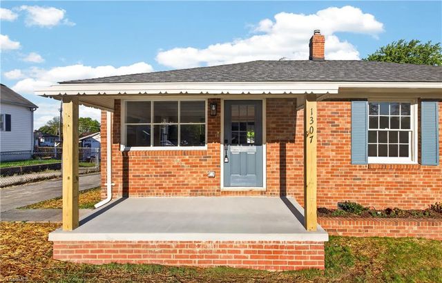 1307 Fairview Street, Greensboro, NC 27405