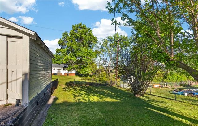 1307 Fairview Street, Greensboro, NC 27405