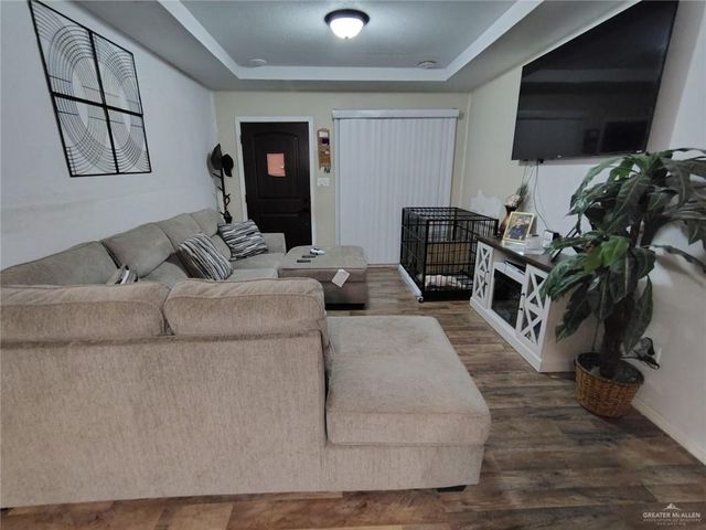 9913 Daniec, Edinburg, TX 78542