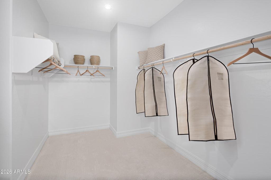 Image 10 of property listing at 33266 N 134TH Lane, Peoria, AZ 85383