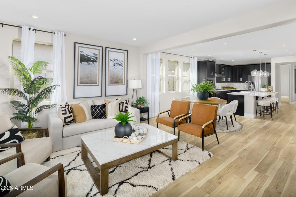 Image 7 of property listing at 33266 N 134TH Lane, Peoria, AZ 85383