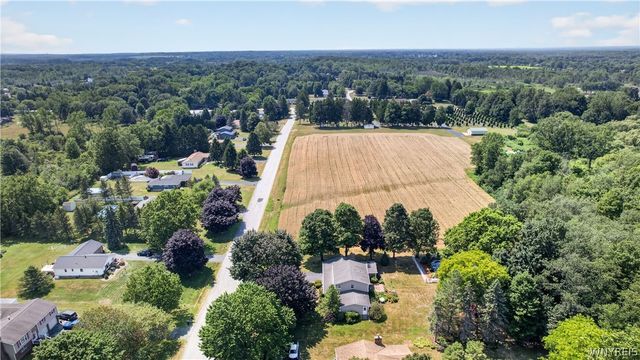 11700 Whitetail Drive, Marilla, NY 14102