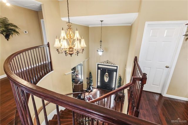 3509 Plazas Del Lago Drive, Edinburg, TX 78539