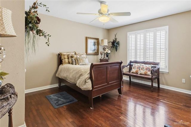 3509 Plazas Del Lago Drive, Edinburg, TX 78539