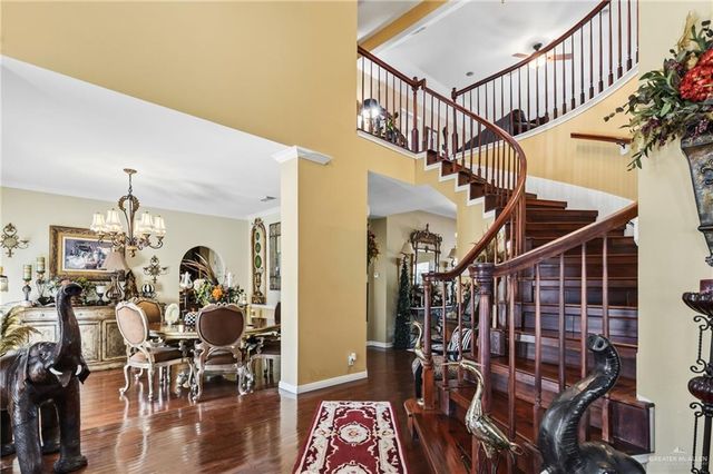 3509 Plazas Del Lago Drive, Edinburg, TX 78539