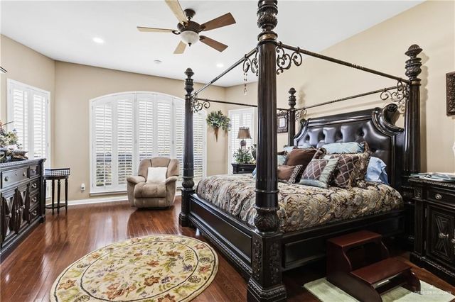 3509 Plazas Del Lago Drive, Edinburg, TX 78539