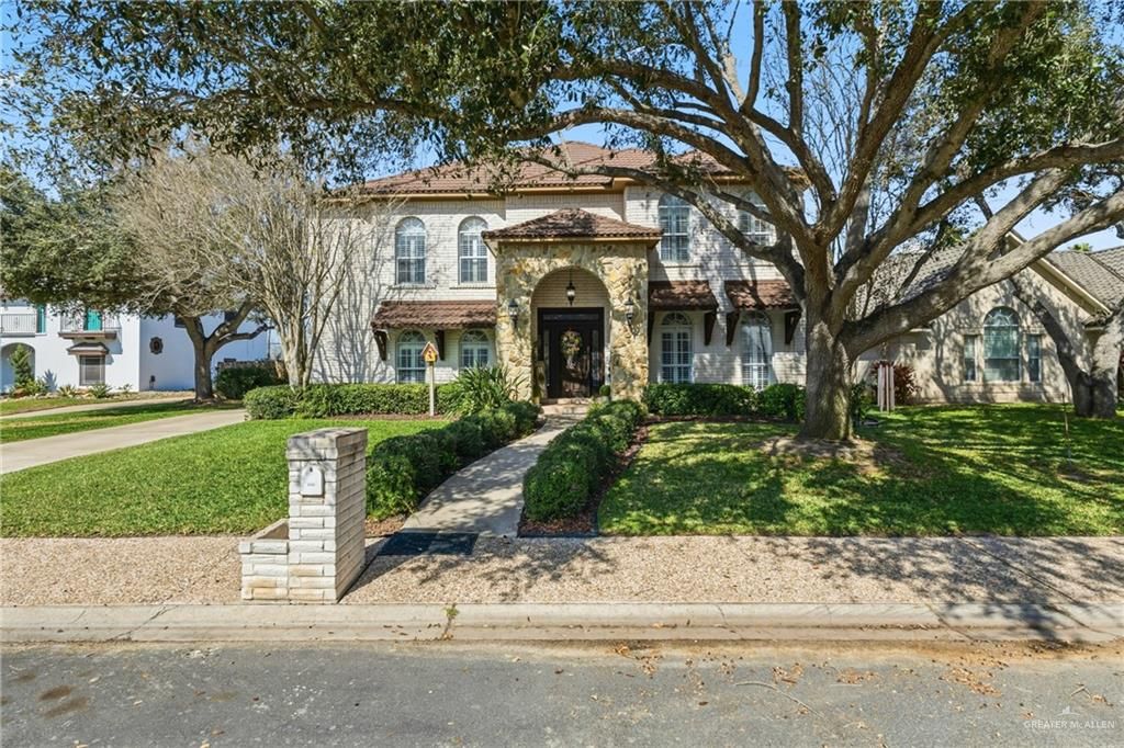 3509 Plazas Del Lago Drive, Edinburg, TX 78539