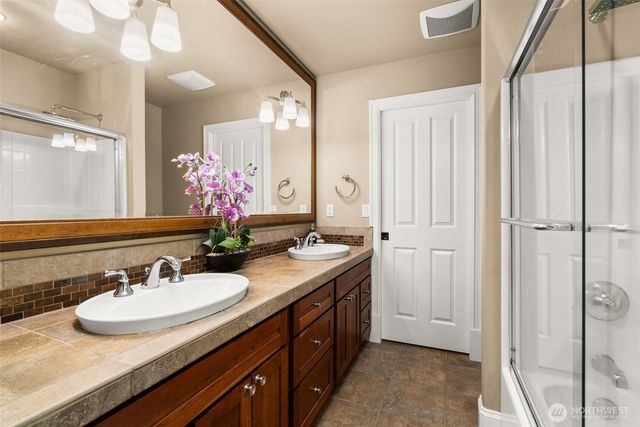 1749 McAllister Court SE, Olympia, WA 98513