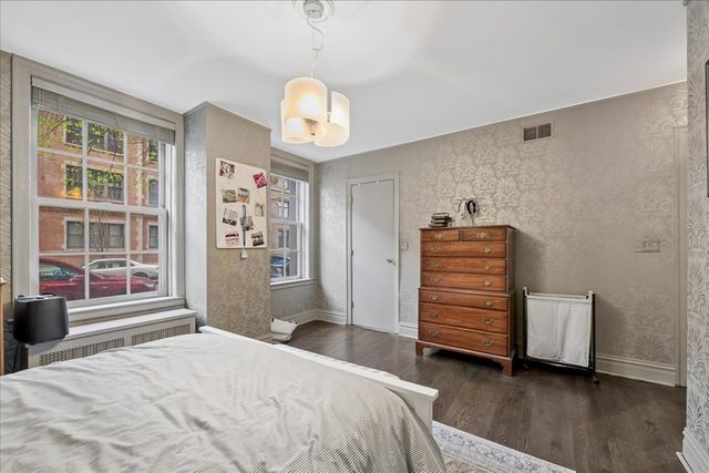 3750 N Lake Shore Drive 1D, Chicago, IL 60613