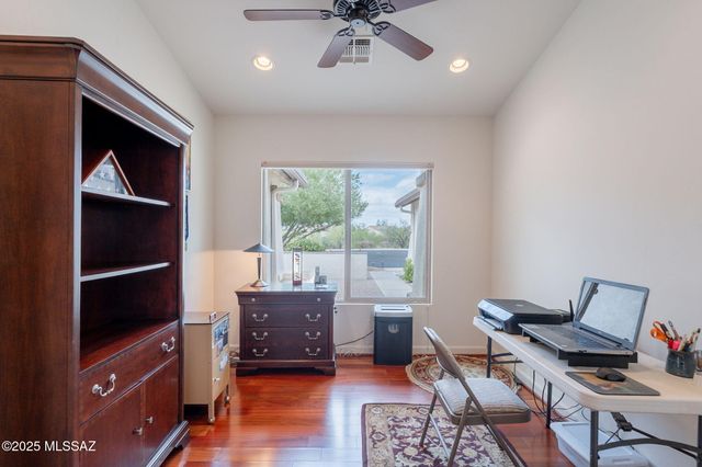 2740 E Ponce Court, Green Valley, AZ 85614