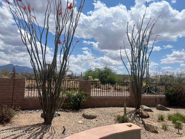 2740 E Ponce Court, Green Valley, AZ 85614