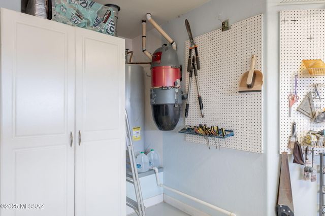 2740 E Ponce Court, Green Valley, AZ 85614