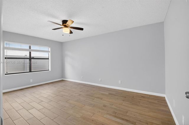 6043 Sunberry Circle, Boynton Beach, FL 33437