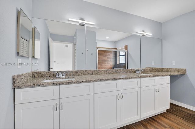 6043 Sunberry Circle, Boynton Beach, FL 33437