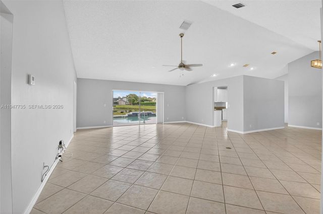 6043 Sunberry Circle, Boynton Beach, FL 33437