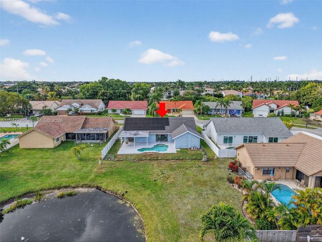 6043 Sunberry Circle, Boynton Beach, FL 33437