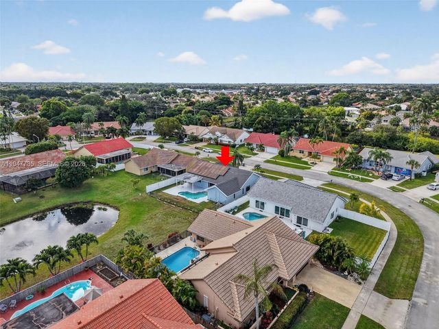 6043 Sunberry Circle, Boynton Beach, FL 33437