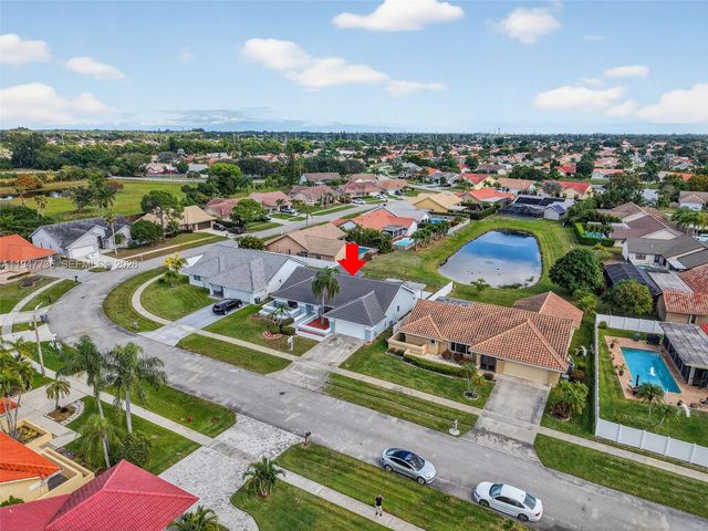 6043 Sunberry Circle, Boynton Beach, FL 33437