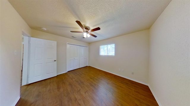 2107 Magnolia DR B, Round Rock, TX 78664