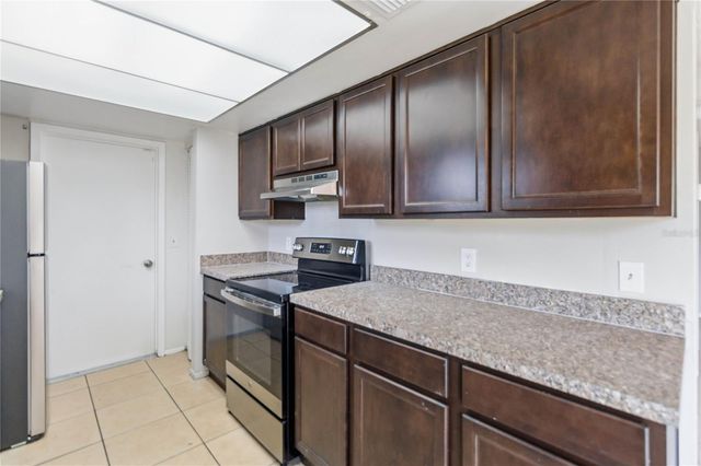 12240 CONNECTICUT WOODS COURT, Orlando, FL 32824