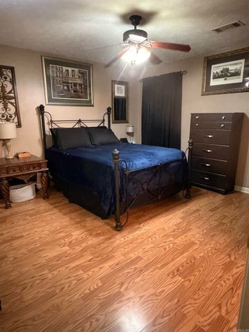 131 Weathering Drive, Austin, AR 72007